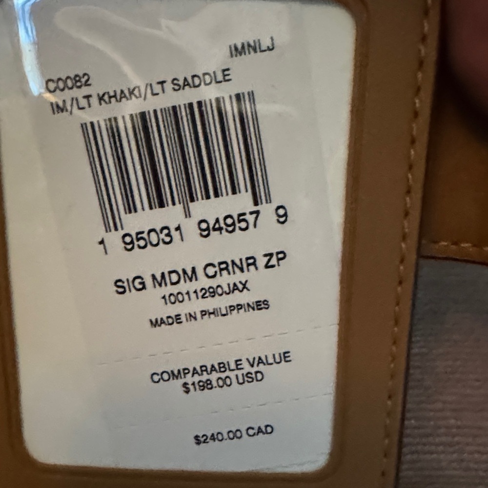 🐎👡🐻🥥Coach Beige and Brown Card Holder - Picture 2 of 12
